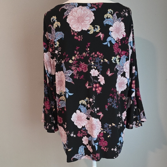 Carmen Marc Valvo Floral Blouse 1X - Picture 5 of 5